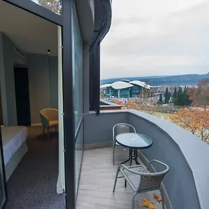 https://hotel-noe.alltbilisihotels.com